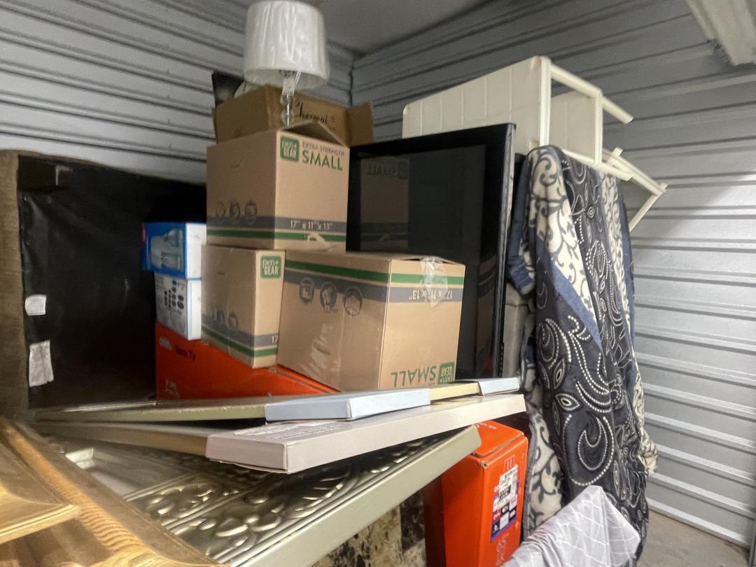 Storage Unit Auction in Gainesville , GA at Midgard Self Storage